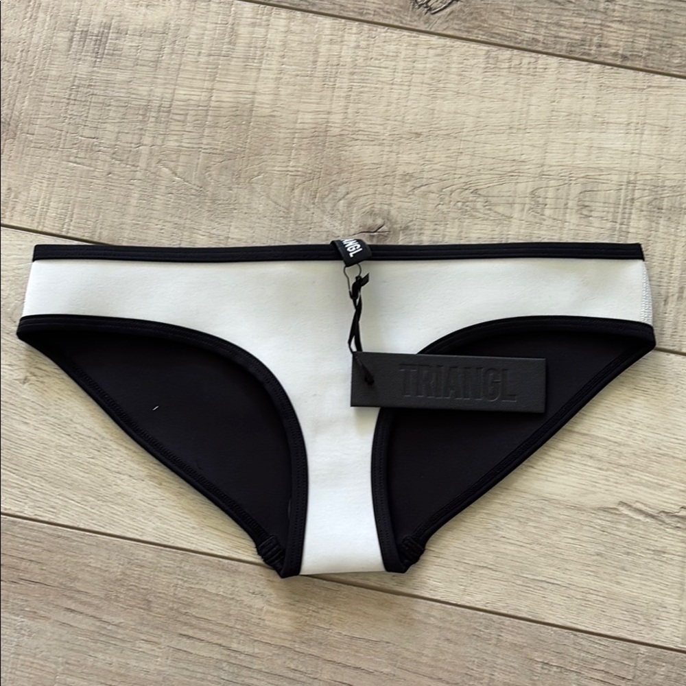 Triangl Swimwear Black and White Bikini Bottom